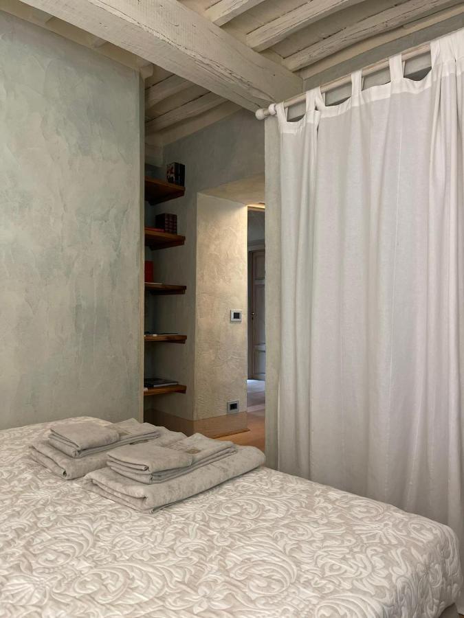 A14 Pietrasanta La Dama del Bosco Bed and Breakfast Esterno foto