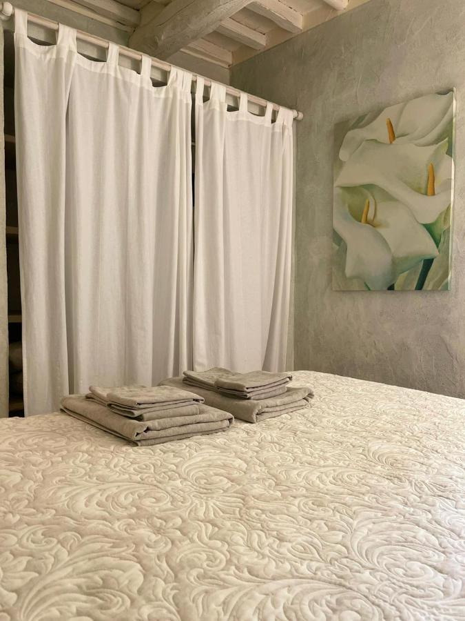 A14 Pietrasanta La Dama del Bosco Bed and Breakfast Esterno foto